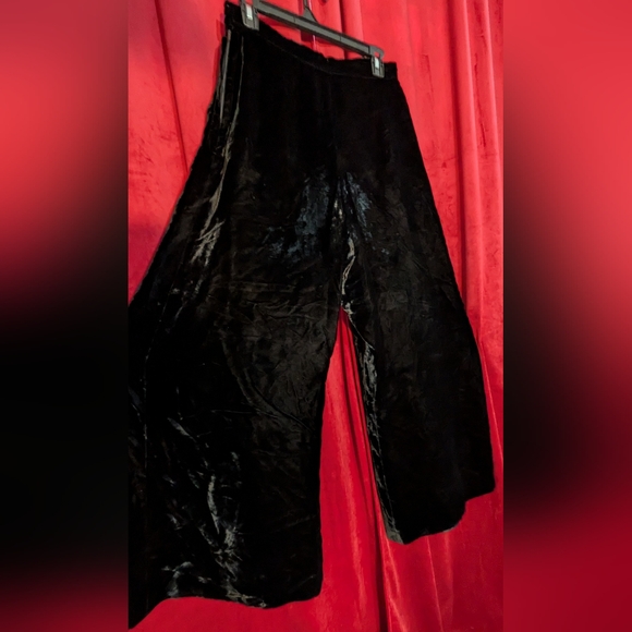 Vintage Saks Fifth Avenue black velvet ultra wide leg palazzo pants - size 12 - Picture 2 of 5
